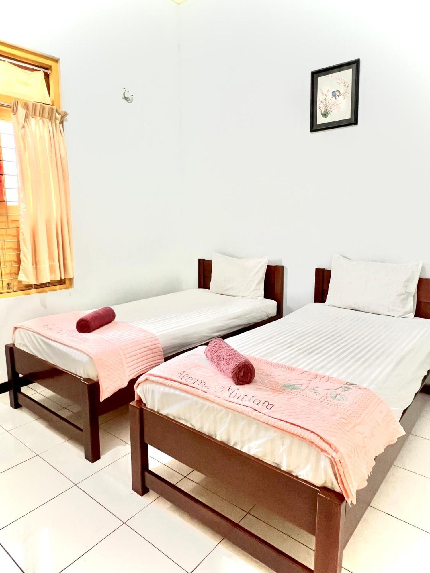 Wisma Mutiara Padang  Eksteriør billede