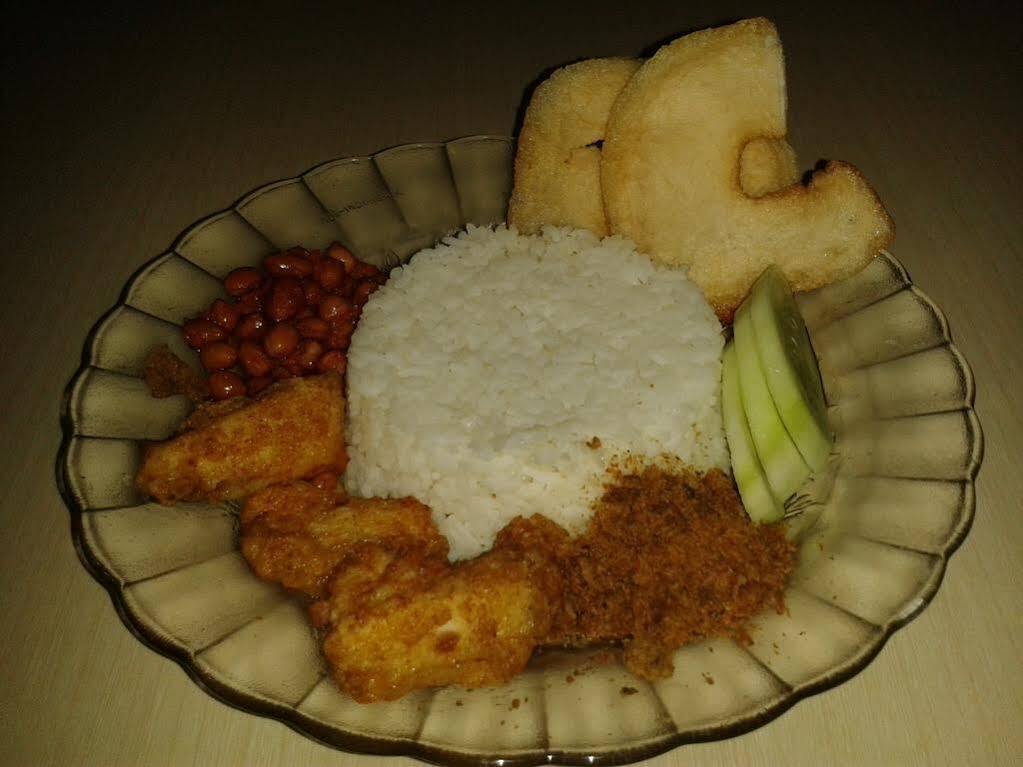 Wisma Mutiara Padang  Eksteriør billede